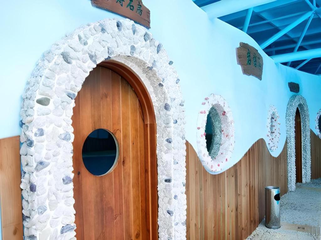Jinan Yuquan Simpson Hotel Ngoại thất bức ảnh