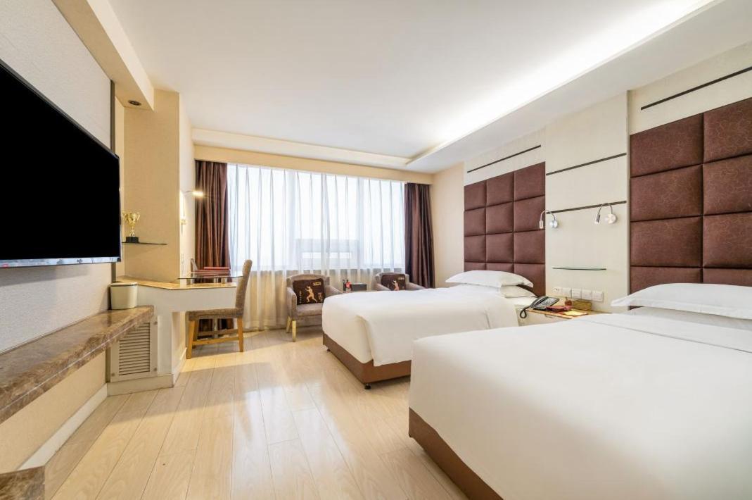 Jinan Yuquan Simpson Hotel Ngoại thất bức ảnh