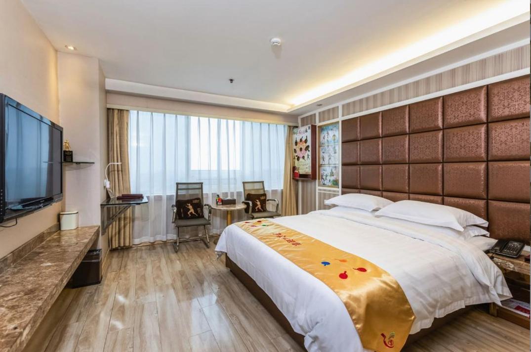 Jinan Yuquan Simpson Hotel Ngoại thất bức ảnh