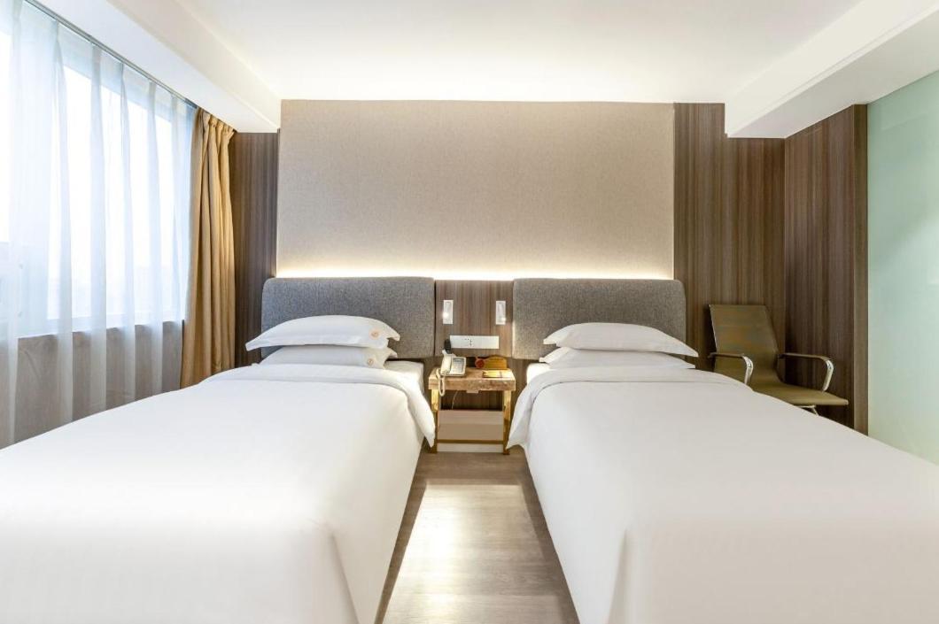 Jinan Yuquan Simpson Hotel Ngoại thất bức ảnh