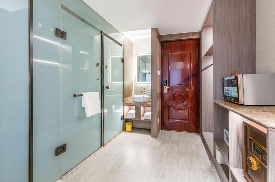 Jinan Yuquan Simpson Hotel Ngoại thất bức ảnh